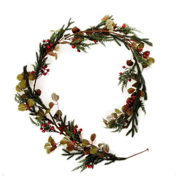 Rustic Pine Christmas Garland Detail