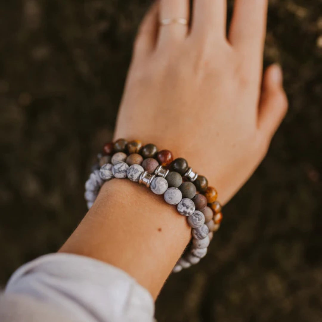 steel-barnett-stones-basic-matte-tiger-stone-stretch-bead-bracelet-small