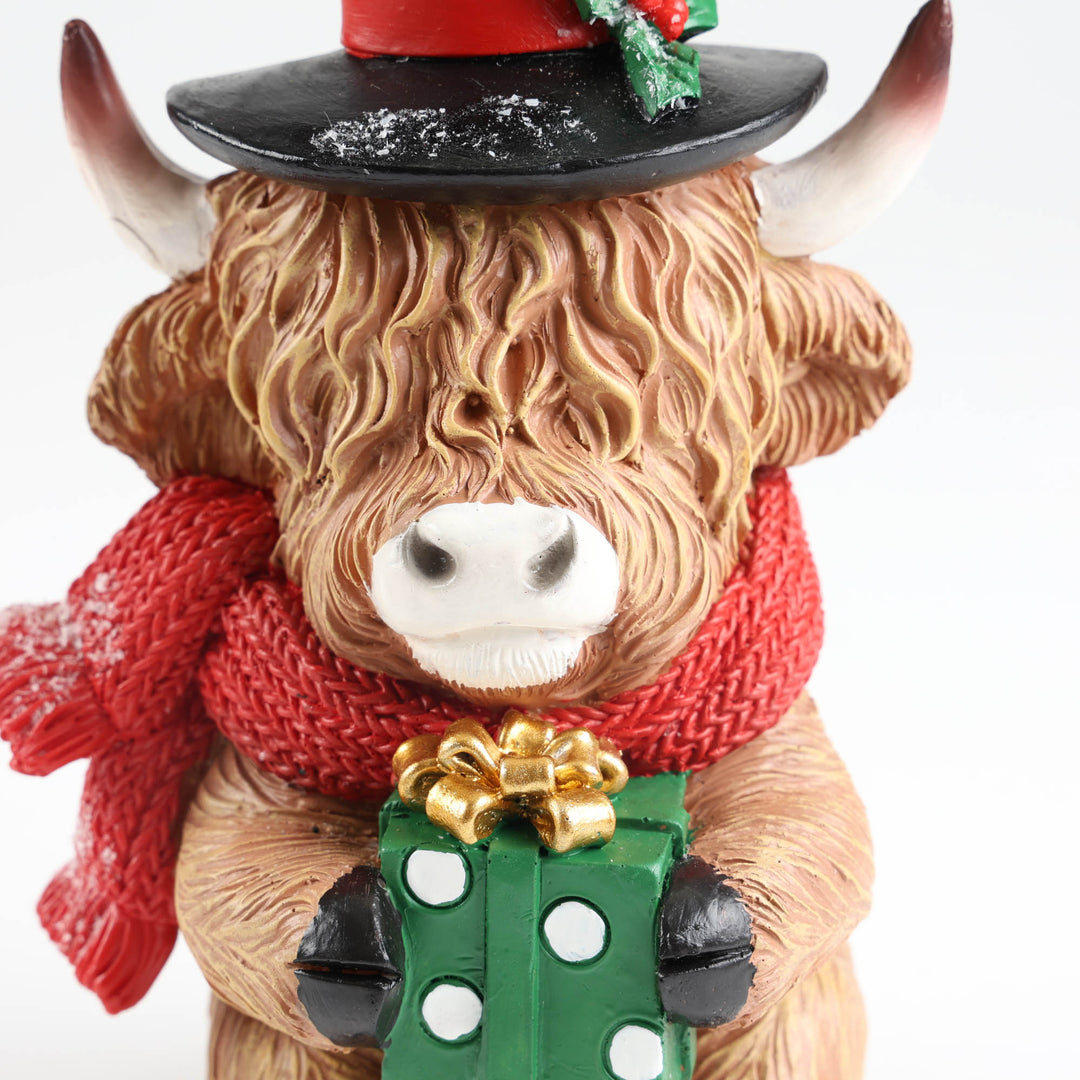 Top Hat Christmas Highland Cow Ornament - 20cm
