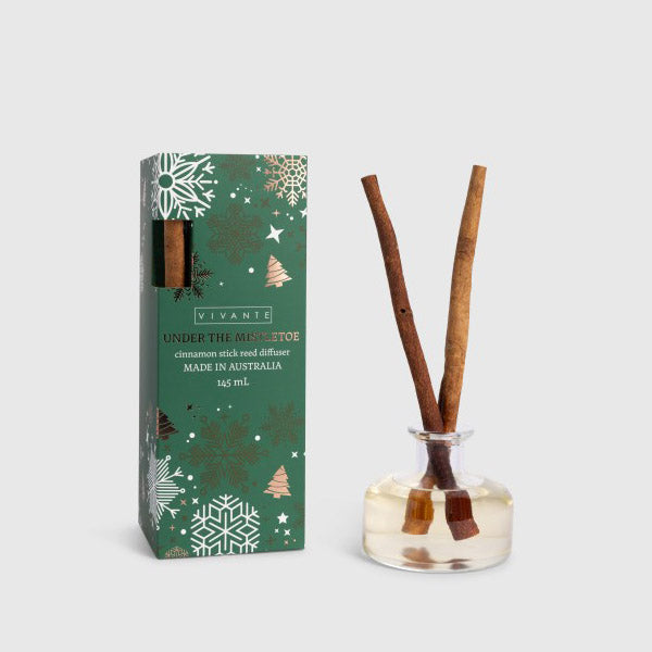 Under The Mistletoe - Christmas Cinnamon Diffuser