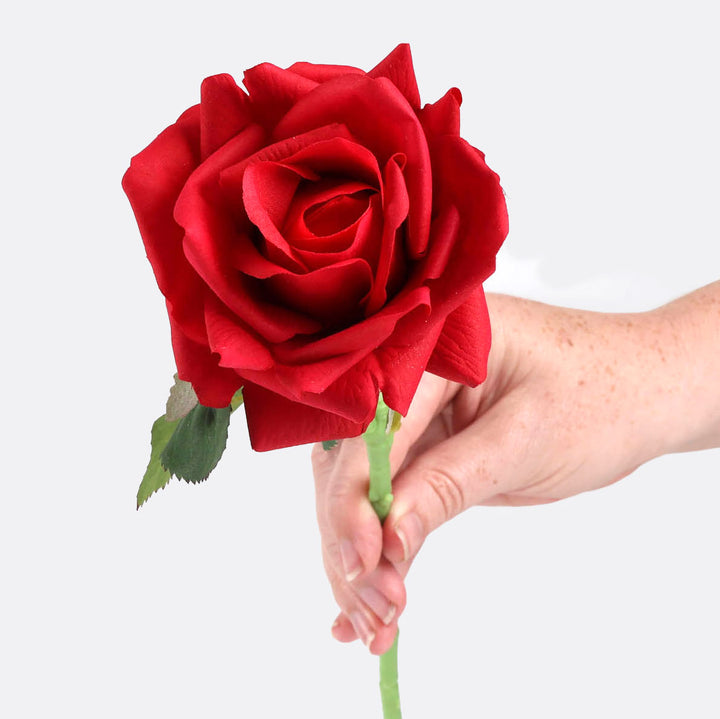Valentines Day Posy - Medium in Square box