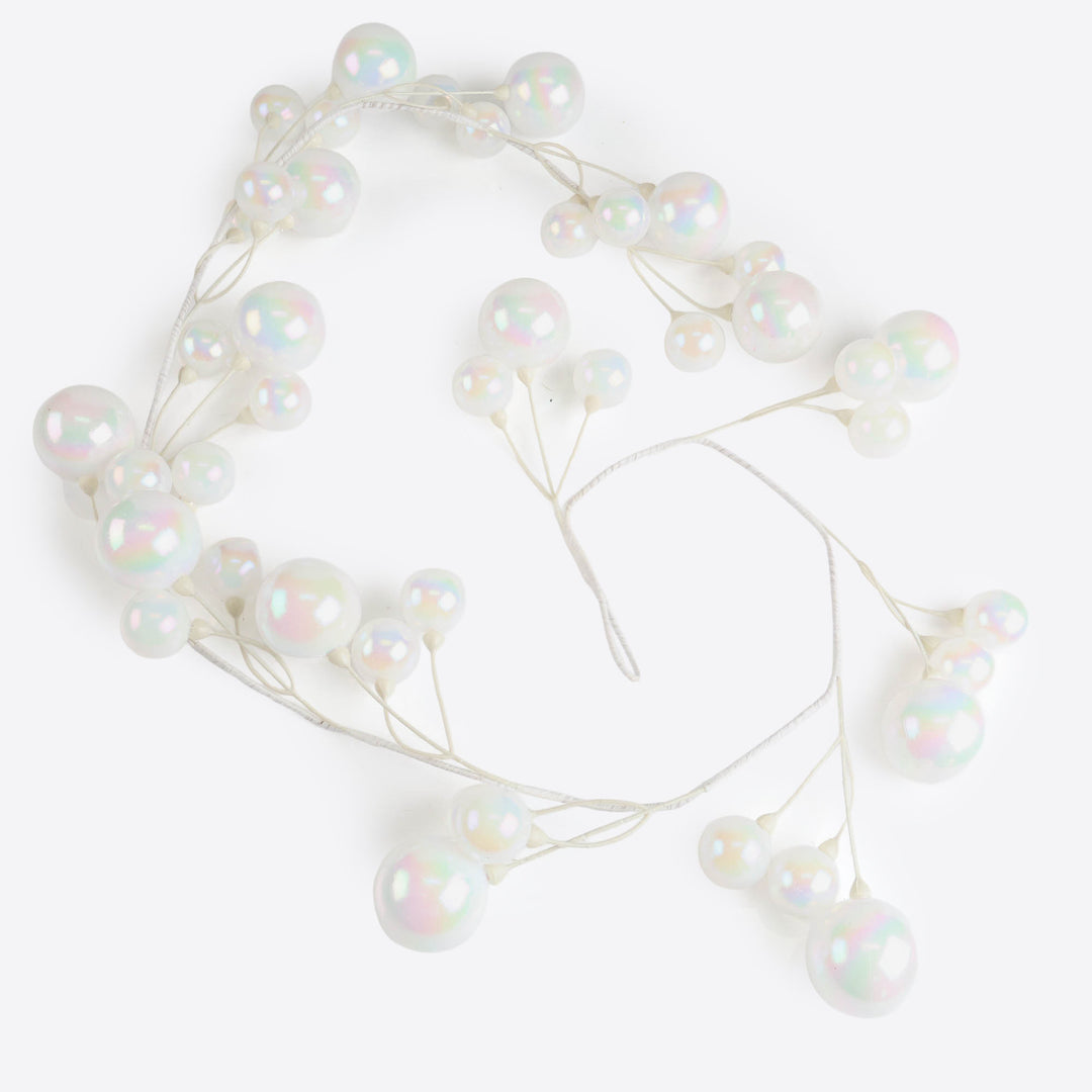 White Bauble Christmas Garland - 150cm