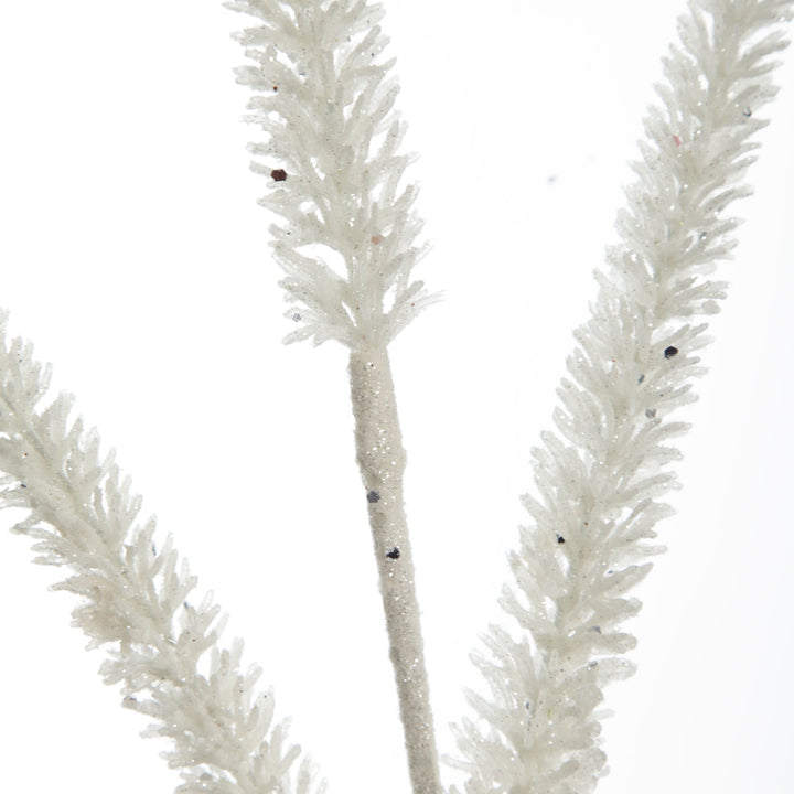 White Pointed Trio Spray