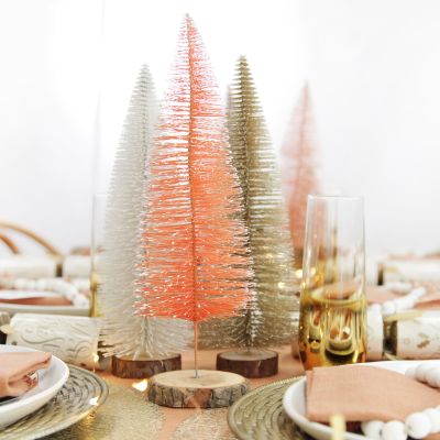 Medium Coral Wire Christmas Tree with Wood Base