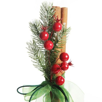 Christmas Cinnamon Stick Bunch with Snowy Pine