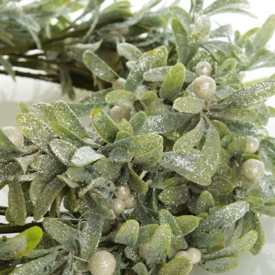 Frosted Green Leaf Christmas Wreath with White Berries