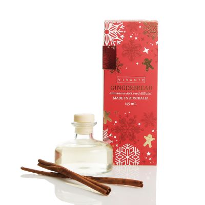 Gingerbread Christmas Cinnamon Stick Diffuser in box Zoom Out Detail