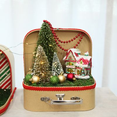 Assorted Mini Christmas Tree Clips - Set of 3