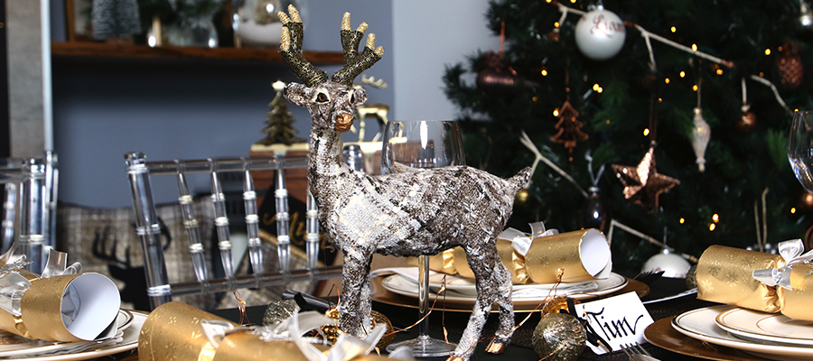 mixed metals christmas table decorations
