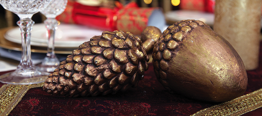 christmas royale acorn and pinecone